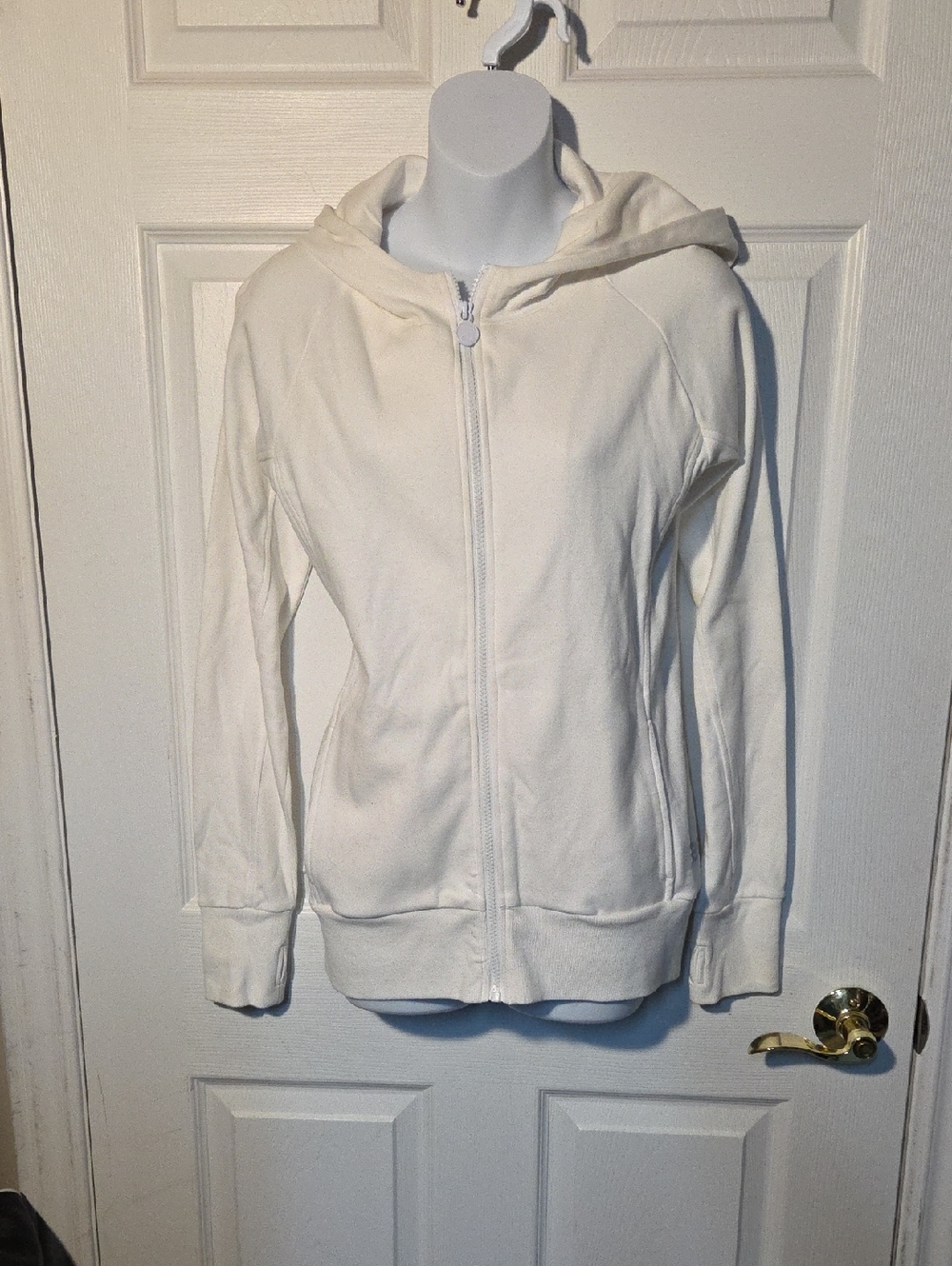 Bench Women's White Zip-Up Hoodie NWT Sz L